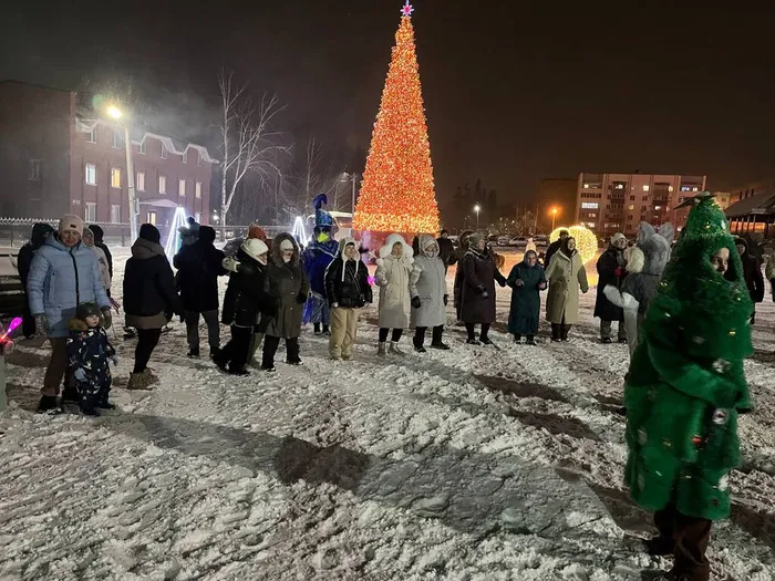 photo_5355023619488156909_y